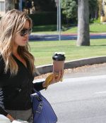 Filename=Access_Kardashian_010.jpeg
Filesize=1125KiB
Dimensions=3100x2088
Date added=27.10.23 Access_Kardashian_010.jpeg