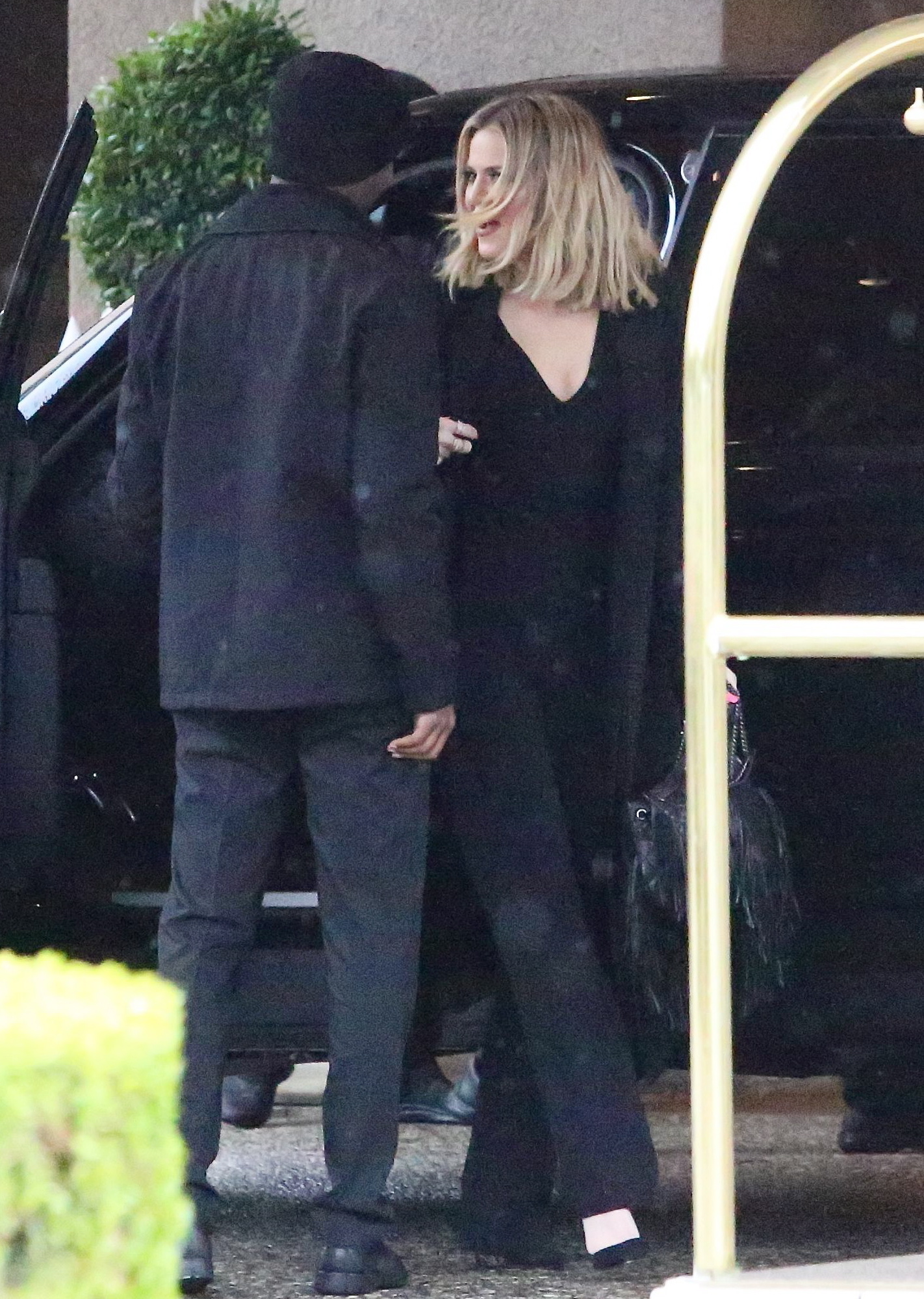 Access_Kardashian_04.jpeg