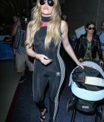 Access_Kardashian_02.jpeg