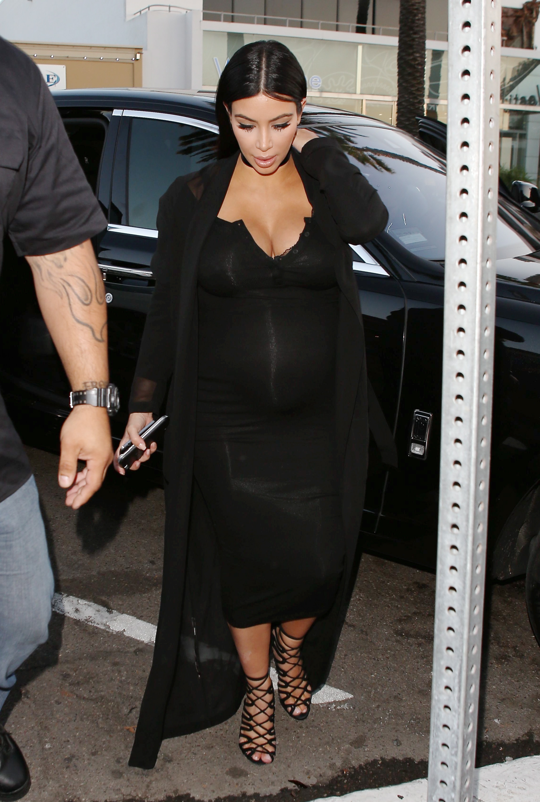 Access_Kardashian_02.jpg