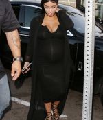 Access_Kardashian_02.jpg