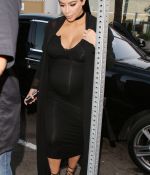 Access_Kardashian_04.jpg