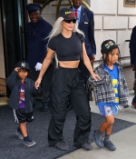 Access_Kardashian_005.jpg