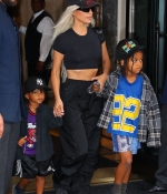 Access_Kardashian_008.jpg