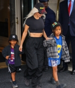 Access_Kardashian_012.jpg