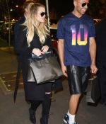 Access_Kardashian_01.jpg