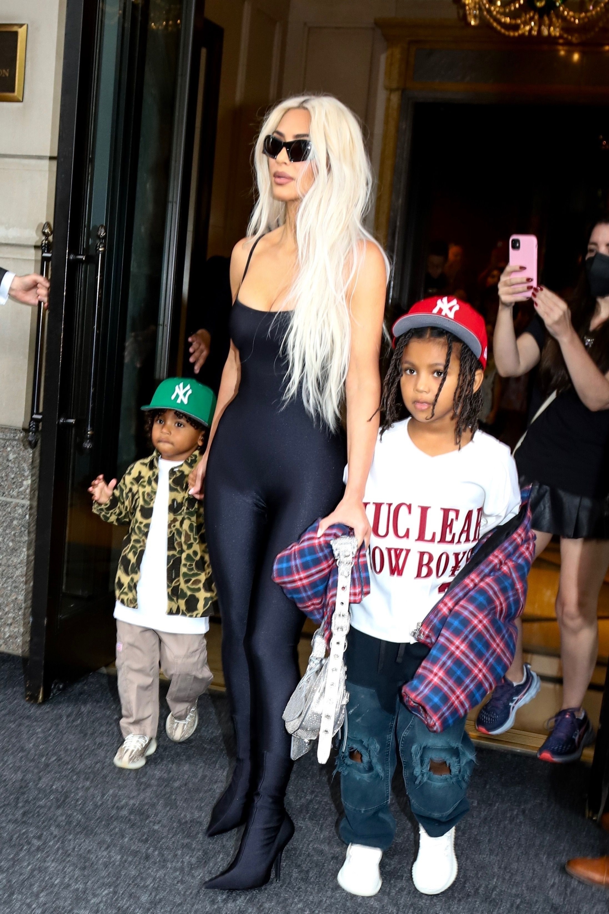 Access_Kardashian_004.jpg