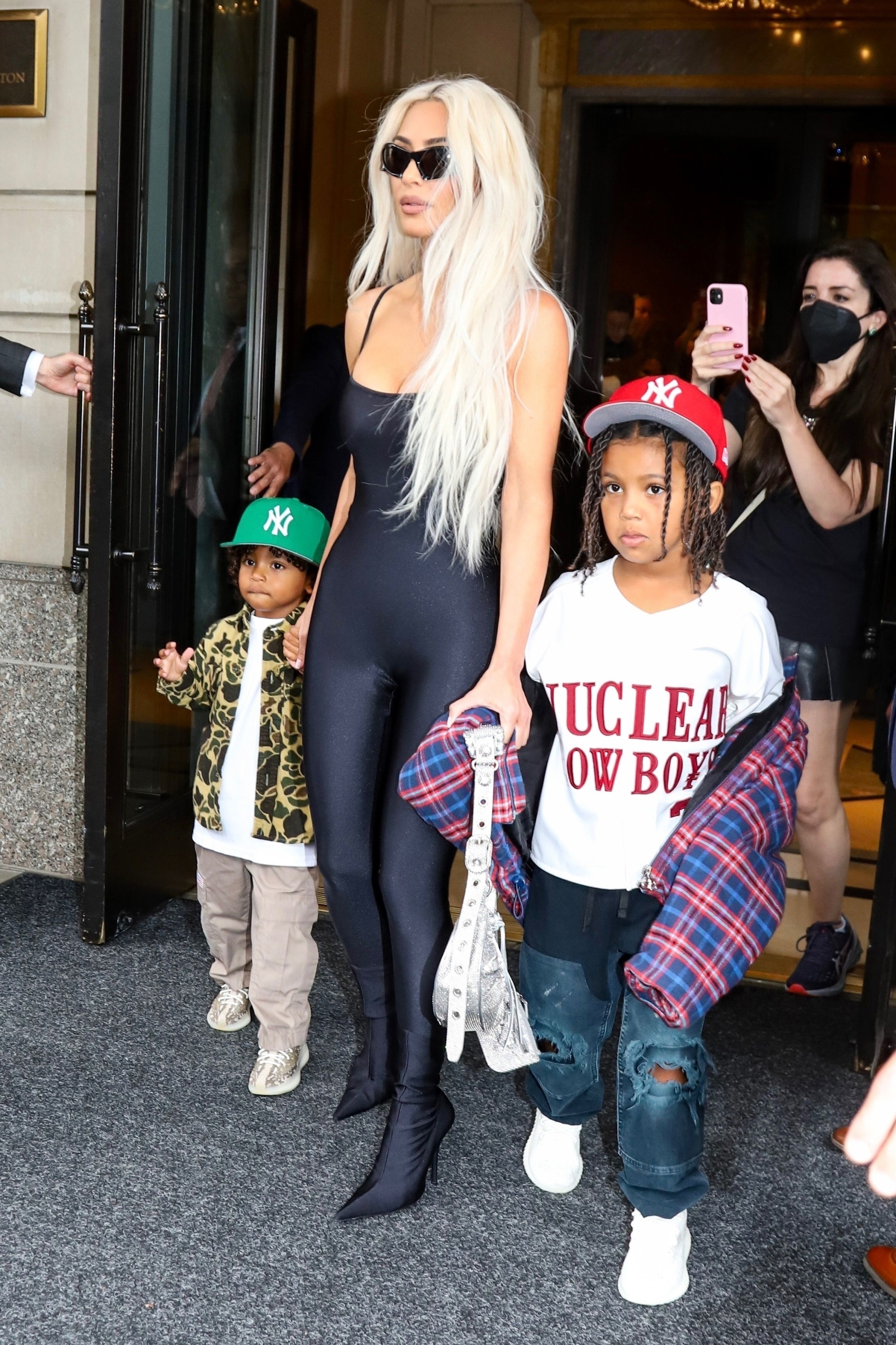 Access_Kardashian_005.jpg