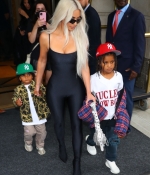 Access_Kardashian_015.jpg