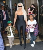 Access_Kardashian_030.jpg