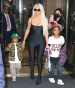 Access_Kardashian_031.jpg