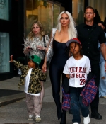 Access_Kardashian_042.jpg