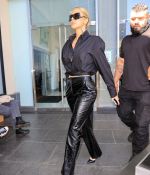 Access_Kardashian_08.jpg
