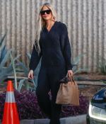 Access_Kardashian_06.jpg