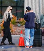 Access_Kardashian_09.jpg