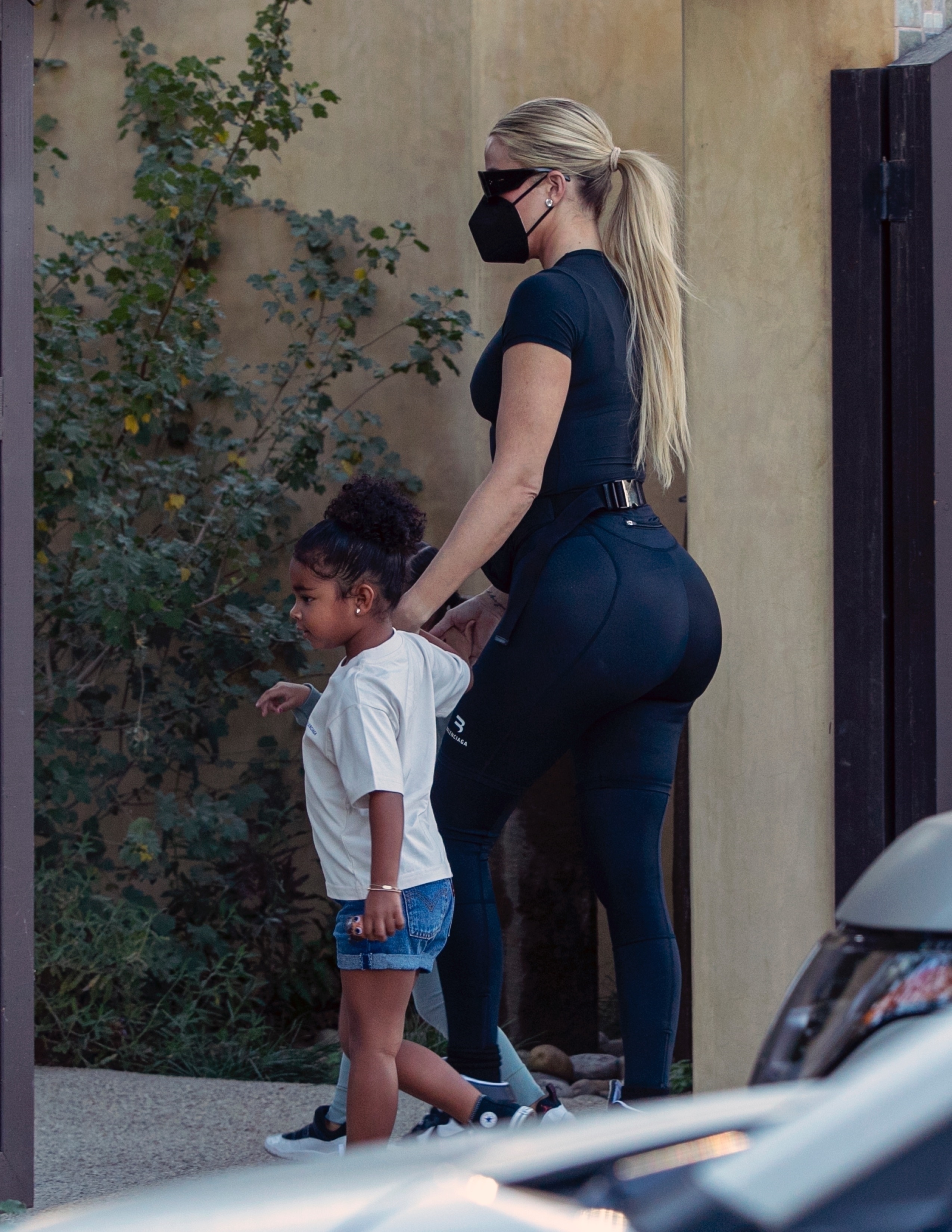 Access_Kardashian_011.jpg