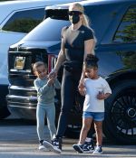 Access_Kardashian_033.jpg