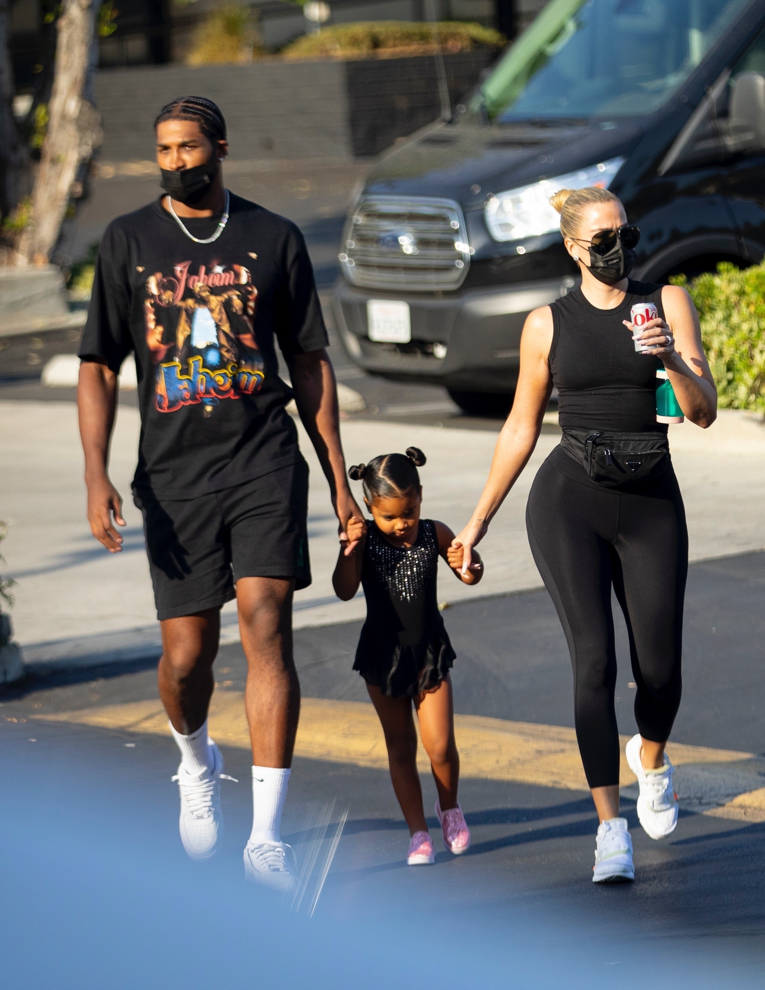 Access_Kardashian_010.jpg