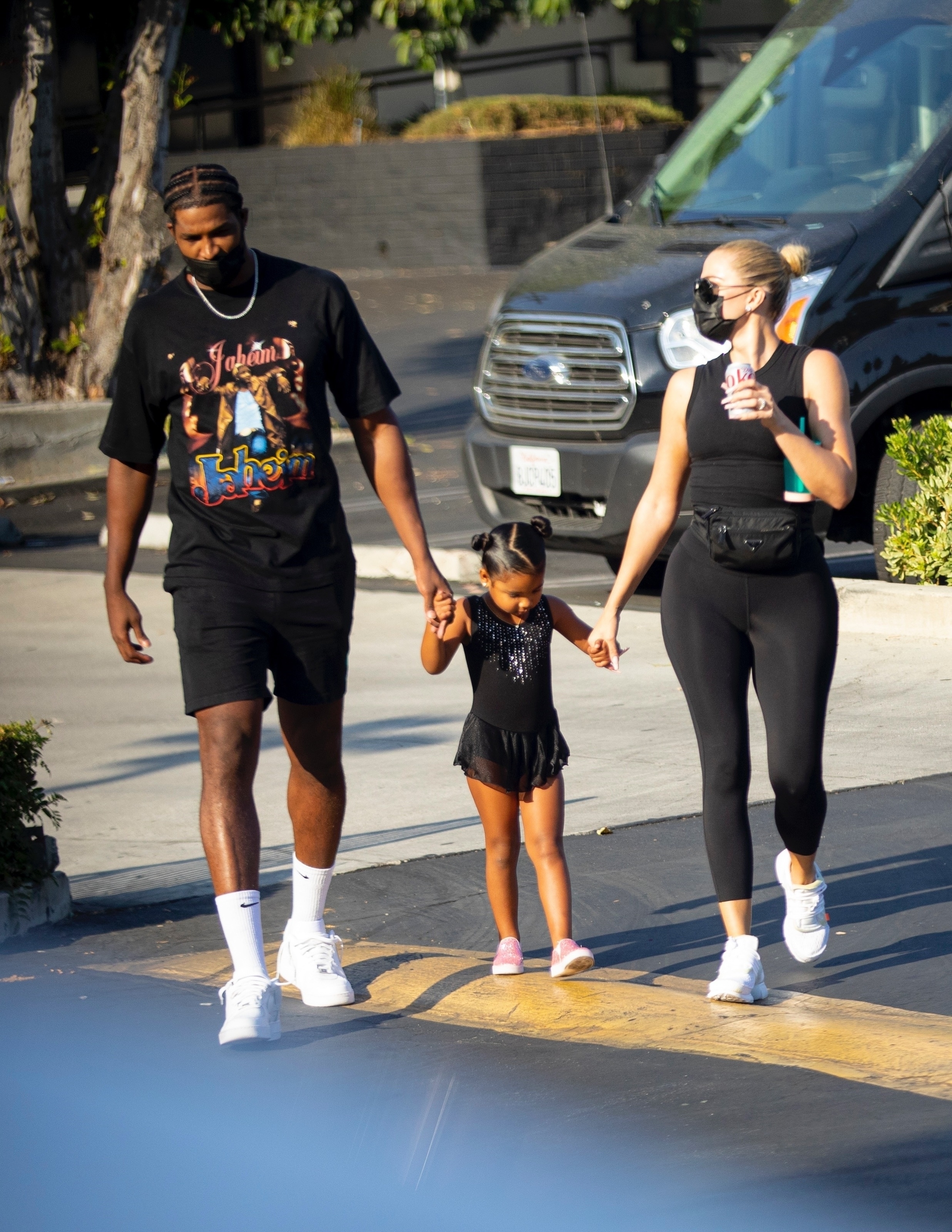 Access_Kardashian_017.jpg