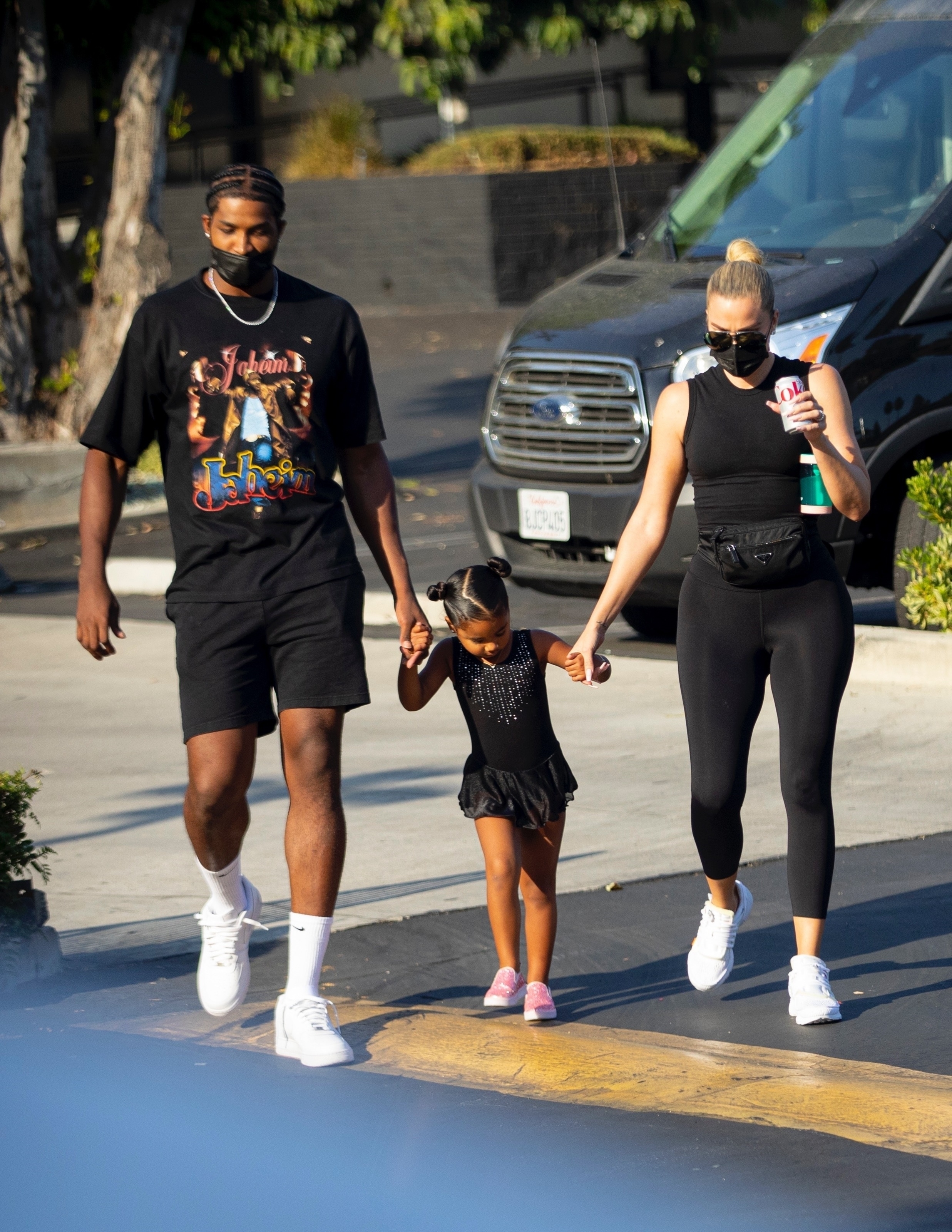 Access_Kardashian_018.jpg