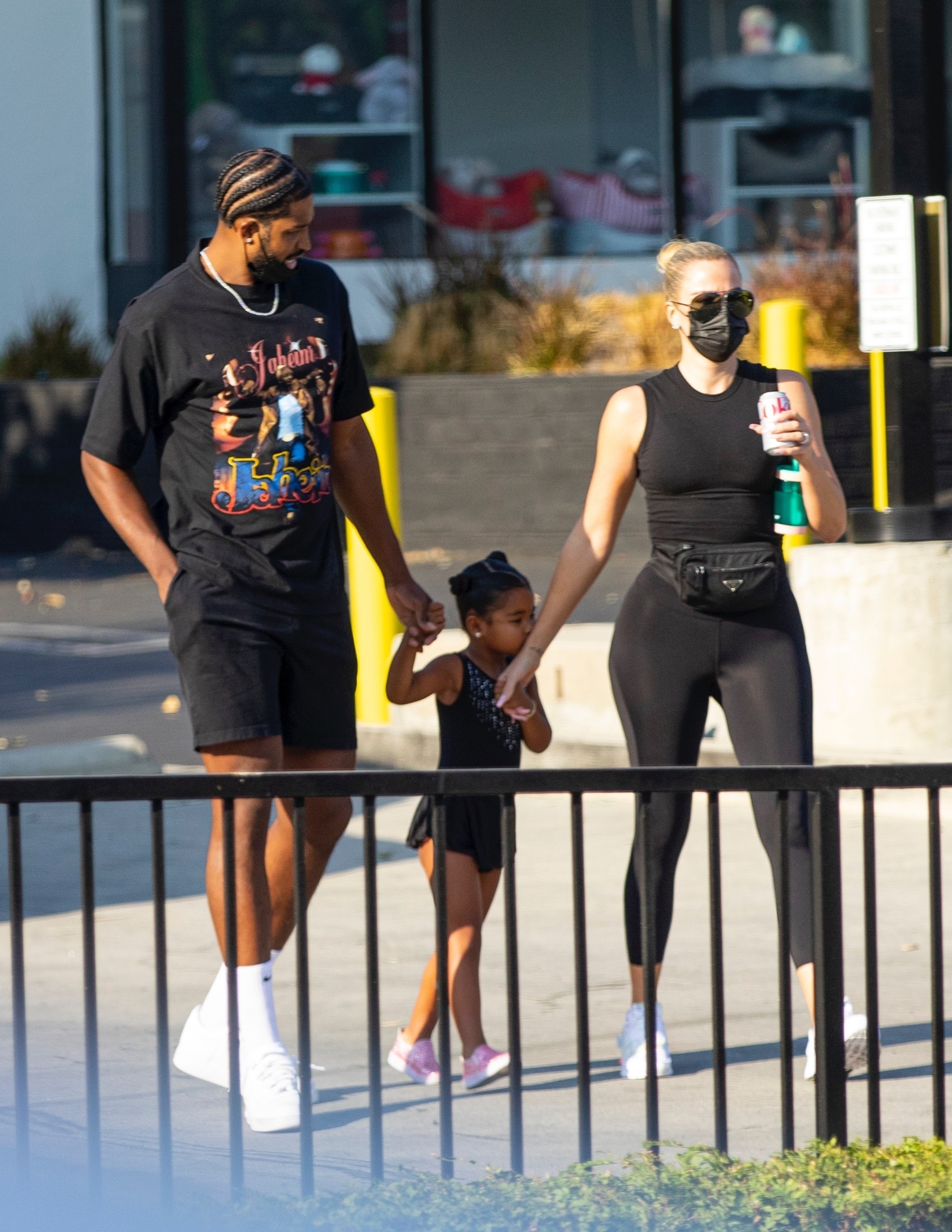 Access_Kardashian_022.jpg