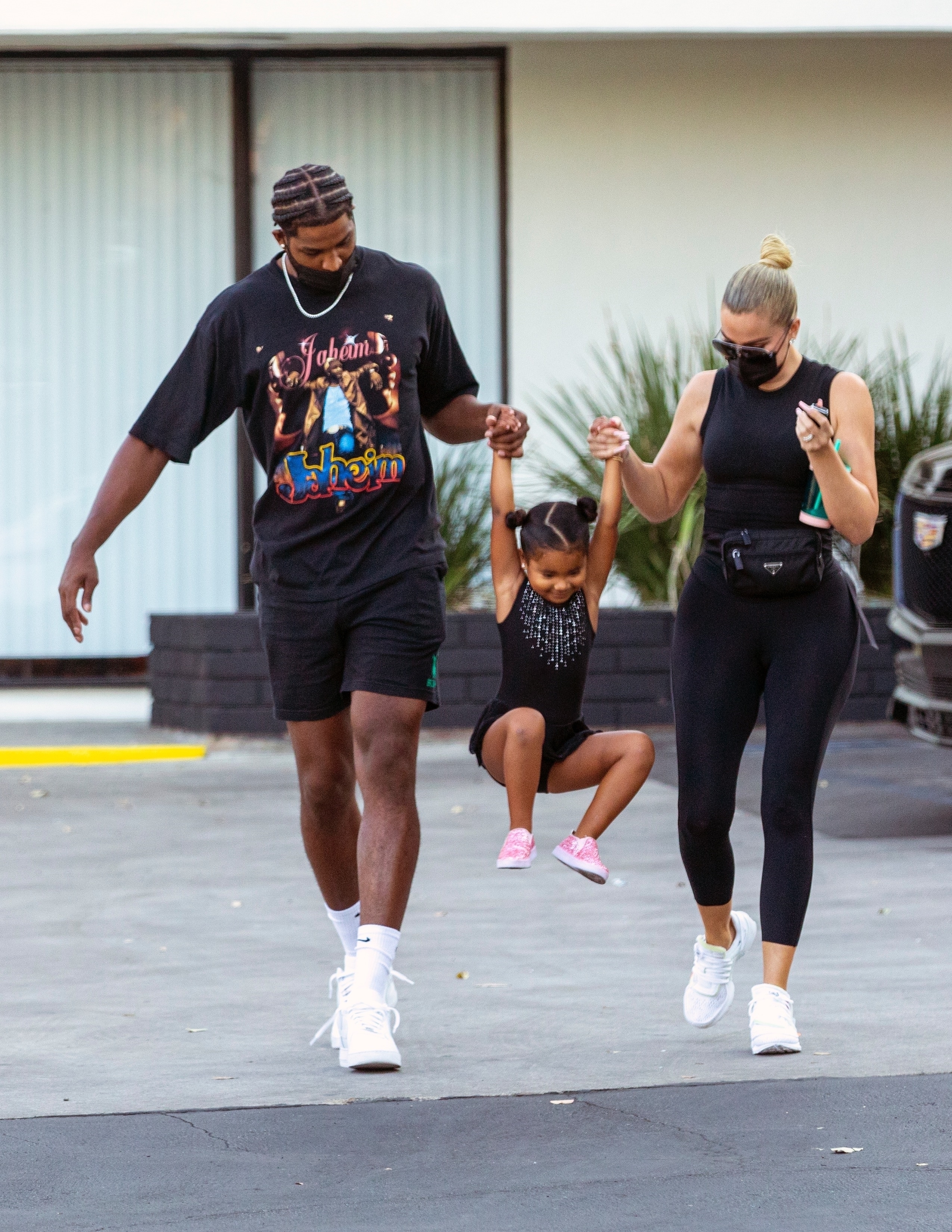 Access_Kardashian_051.jpg