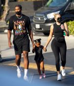 Access_Kardashian_010.jpg