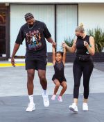 Access_Kardashian_044.jpg