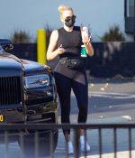 Access_Kardashian_09.jpg