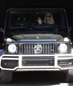 Access_Kardashian_08.jpg