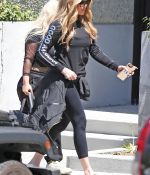 Access_Kardashian_021.jpg
