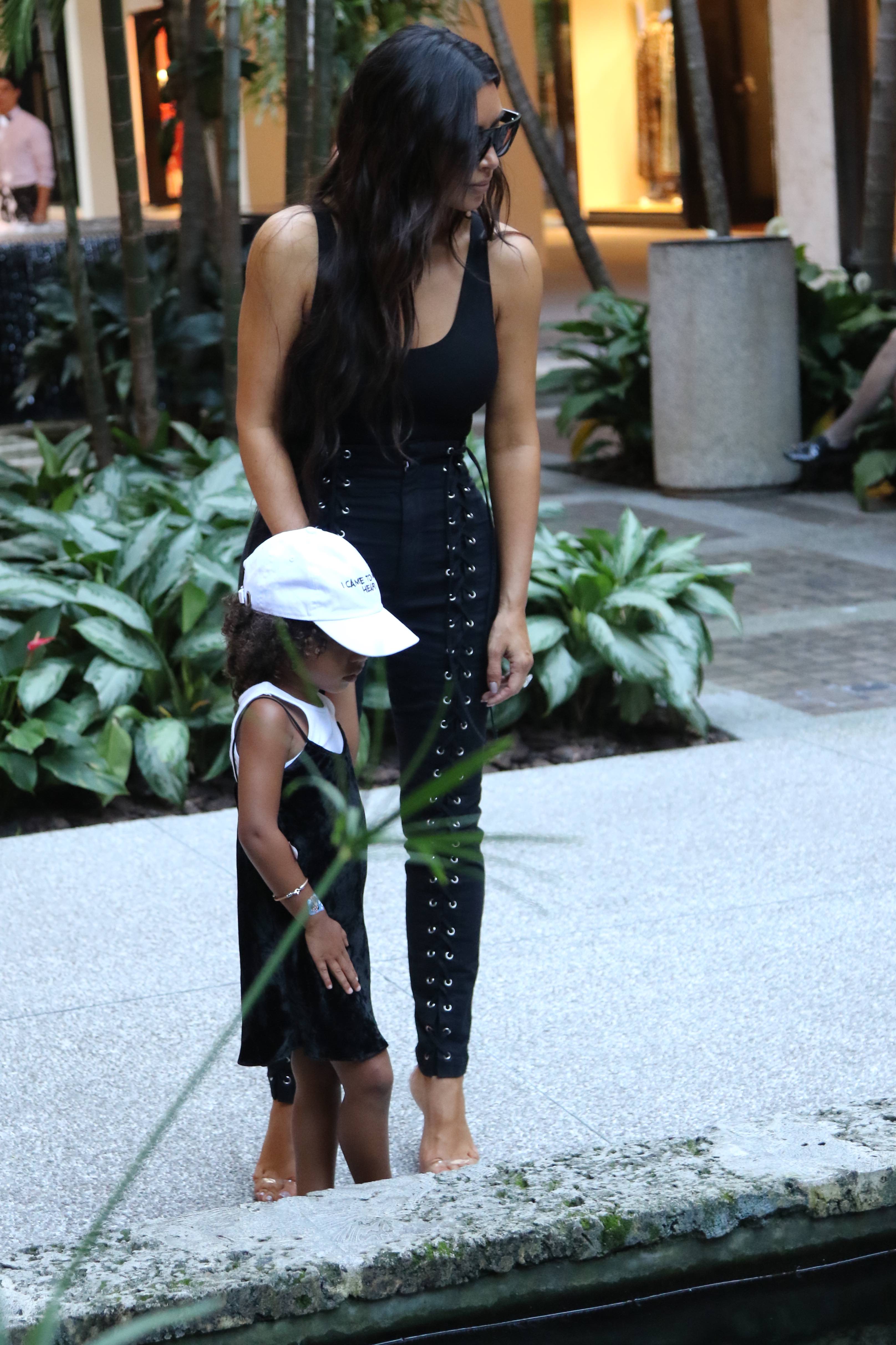 Access_Kardashian_027.jpg