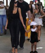 Access_Kardashian_011.jpg