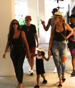Access_Kardashian_023.jpg