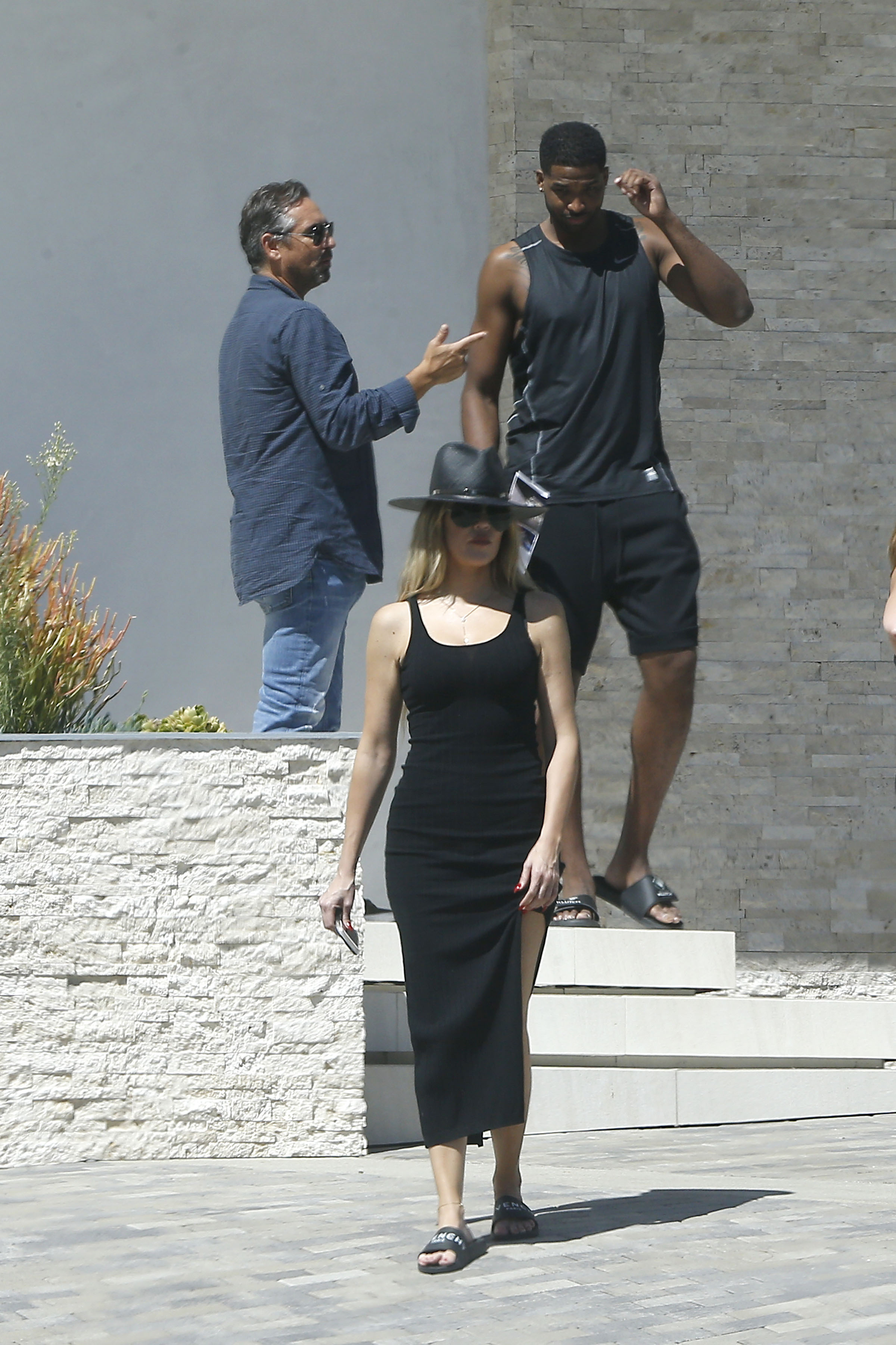 Access_Kardashian_02.jpg