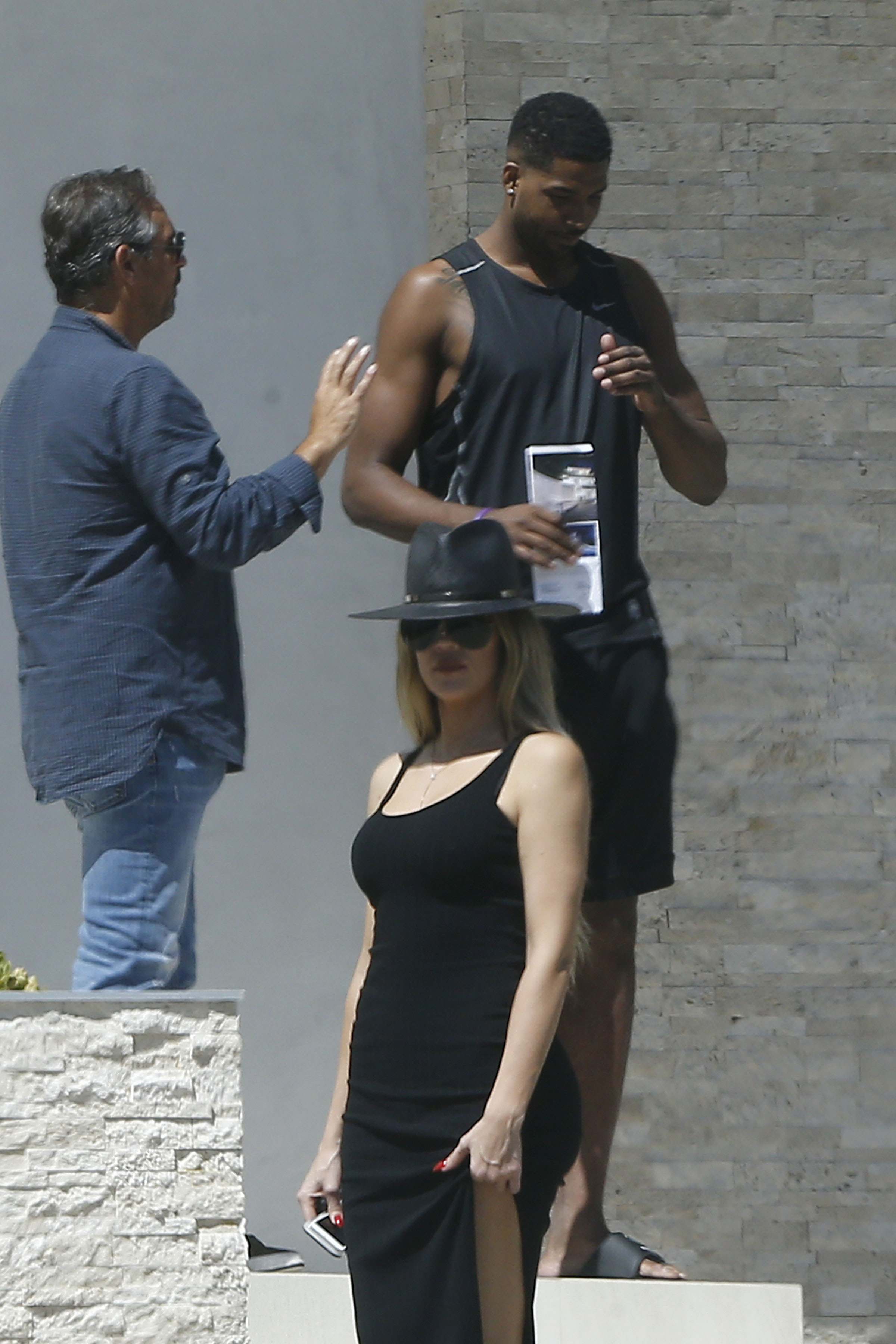 Access_Kardashian_04.jpg