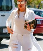 Access_Kardashian_01.jpg