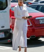 Access_Kardashian_04.jpg