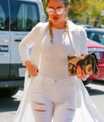 Access_Kardashian_08.jpg