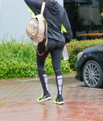 Access_Kardashian_04.jpg