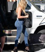 Access_Kardashian_04.jpg