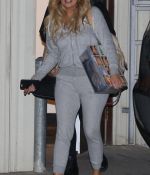 Access_Kardashian_04.jpeg