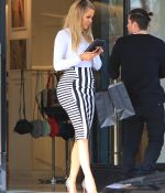 Access_Kardashian_03.jpg