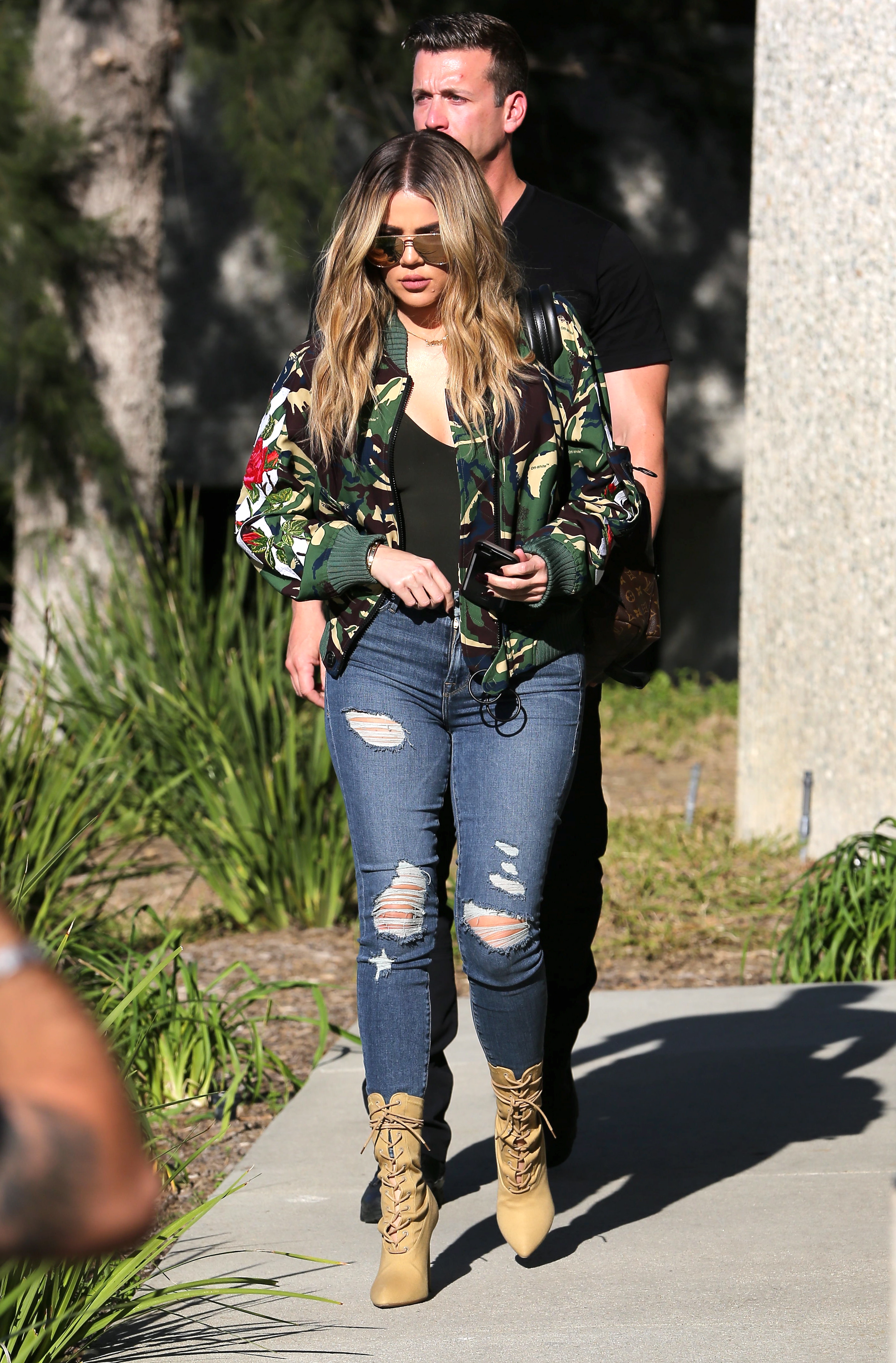 Access_Kardashian_02.jpeg