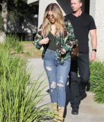 Access_Kardashian_03.jpg