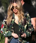 Access_Kardashian_05.jpg
