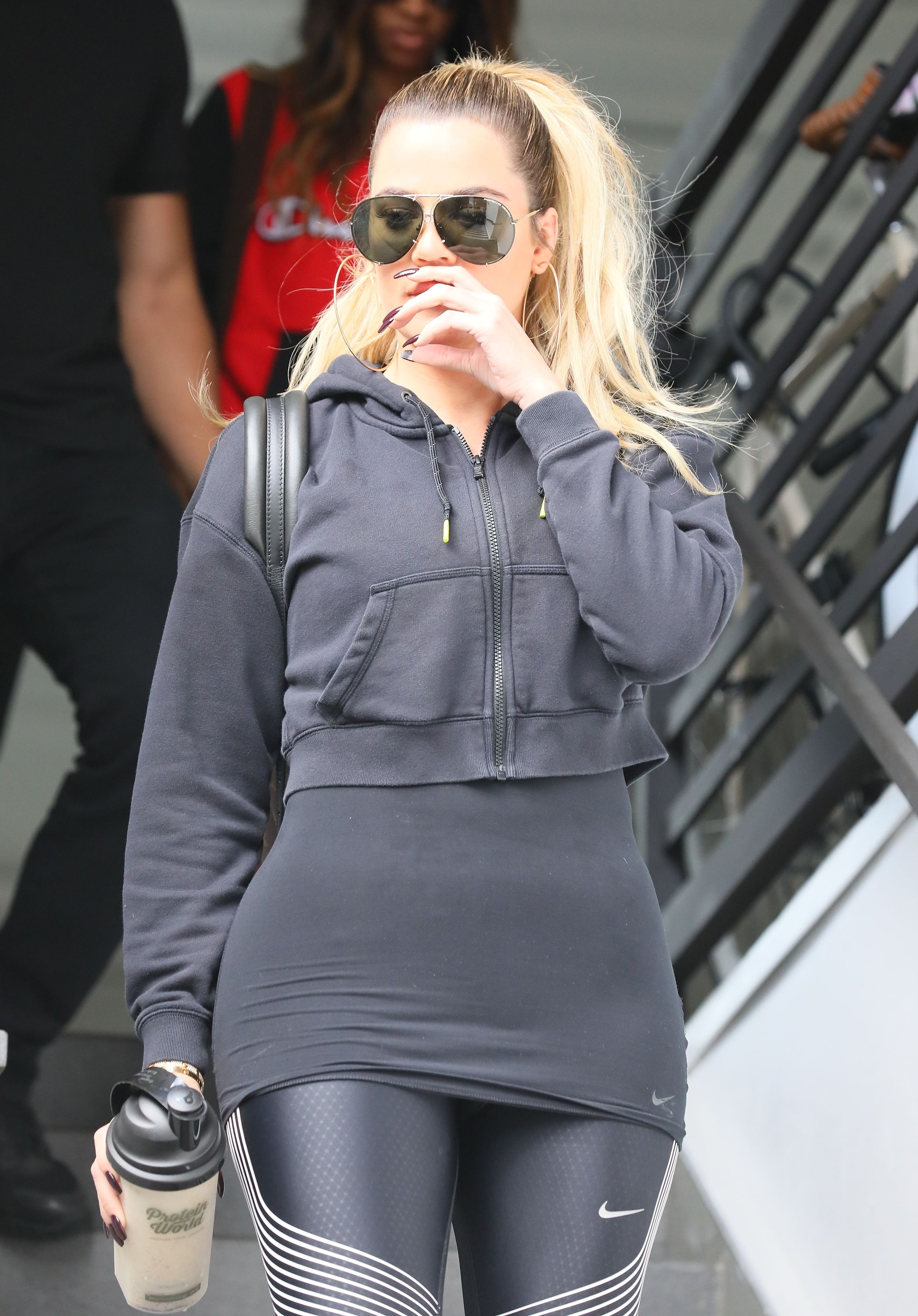 Access_Kardashian_04.jpg