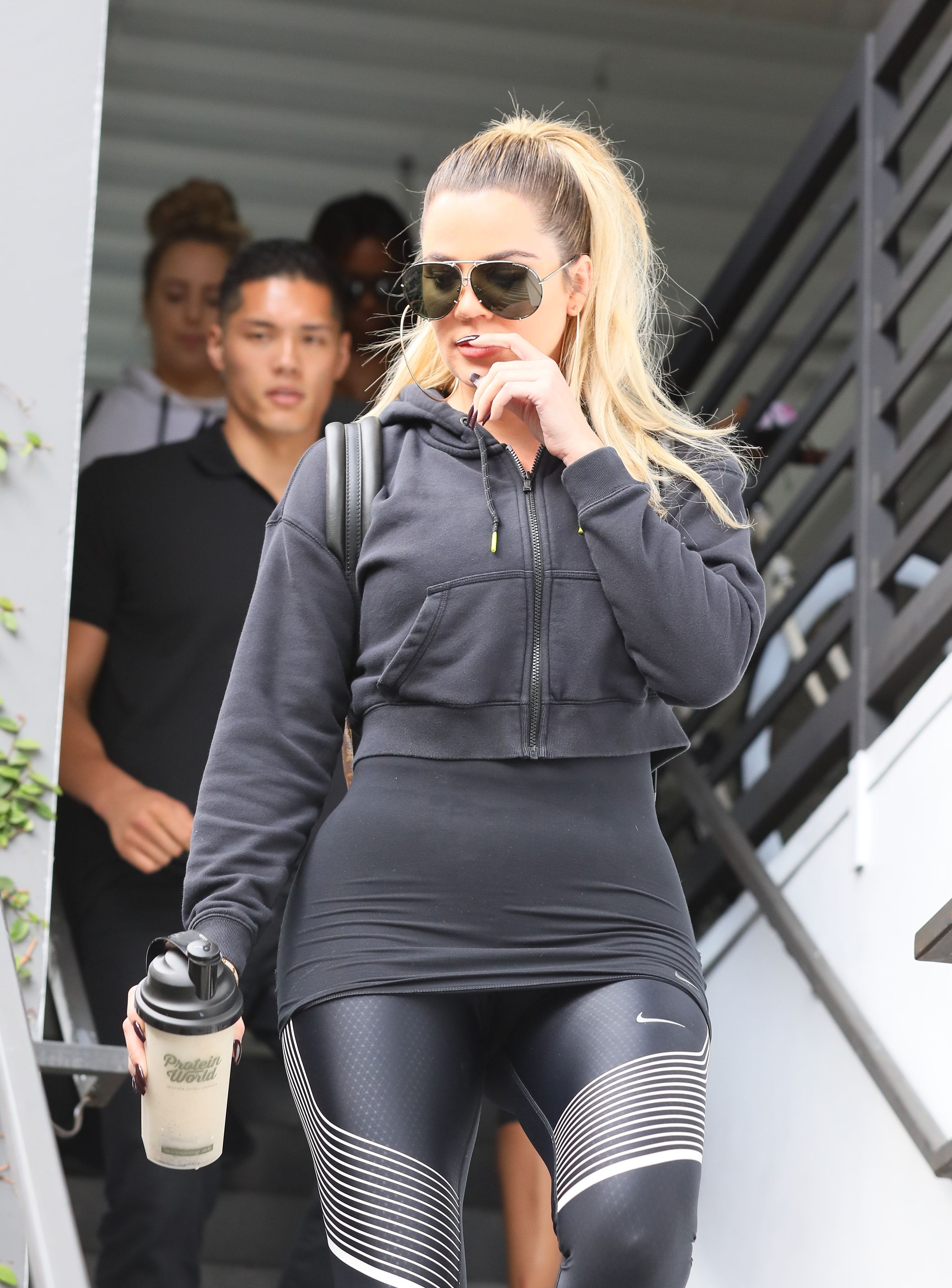 Access_Kardashian_09.jpg