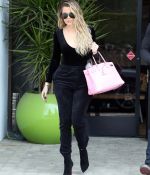 Filename=Access_Kardashian_012.jpg
Filesize=692KiB
Dimensions=2227x3000
Date added=09.11.23 Access_Kardashian_012.jpg