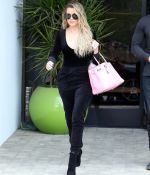 Filename=Access_Kardashian_016.jpg
Filesize=736KiB
Dimensions=2280x3000
Date added=09.11.23 Access_Kardashian_016.jpg